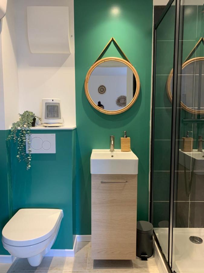 Le Petit Bali - Studio - WIFI - Parking - Coeur de ville Pont-lʼAbbé Extérieur photo